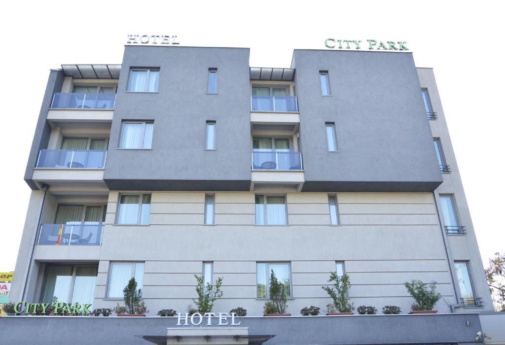 City Park Hotel Skopje Eksteriør bilde
