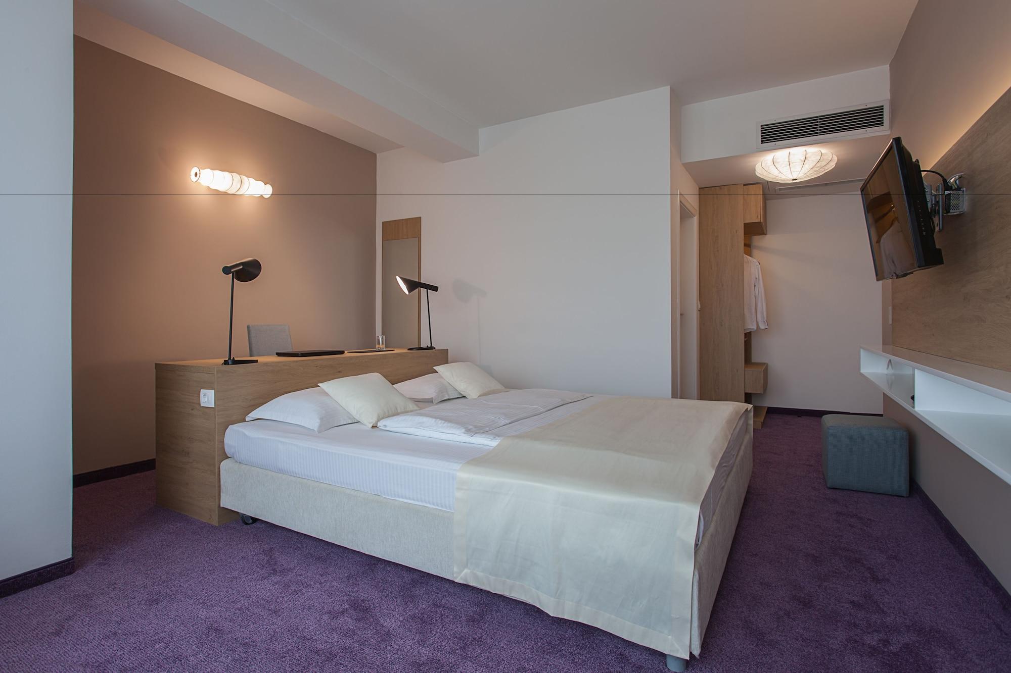 City Park Hotel Skopje Eksteriør bilde