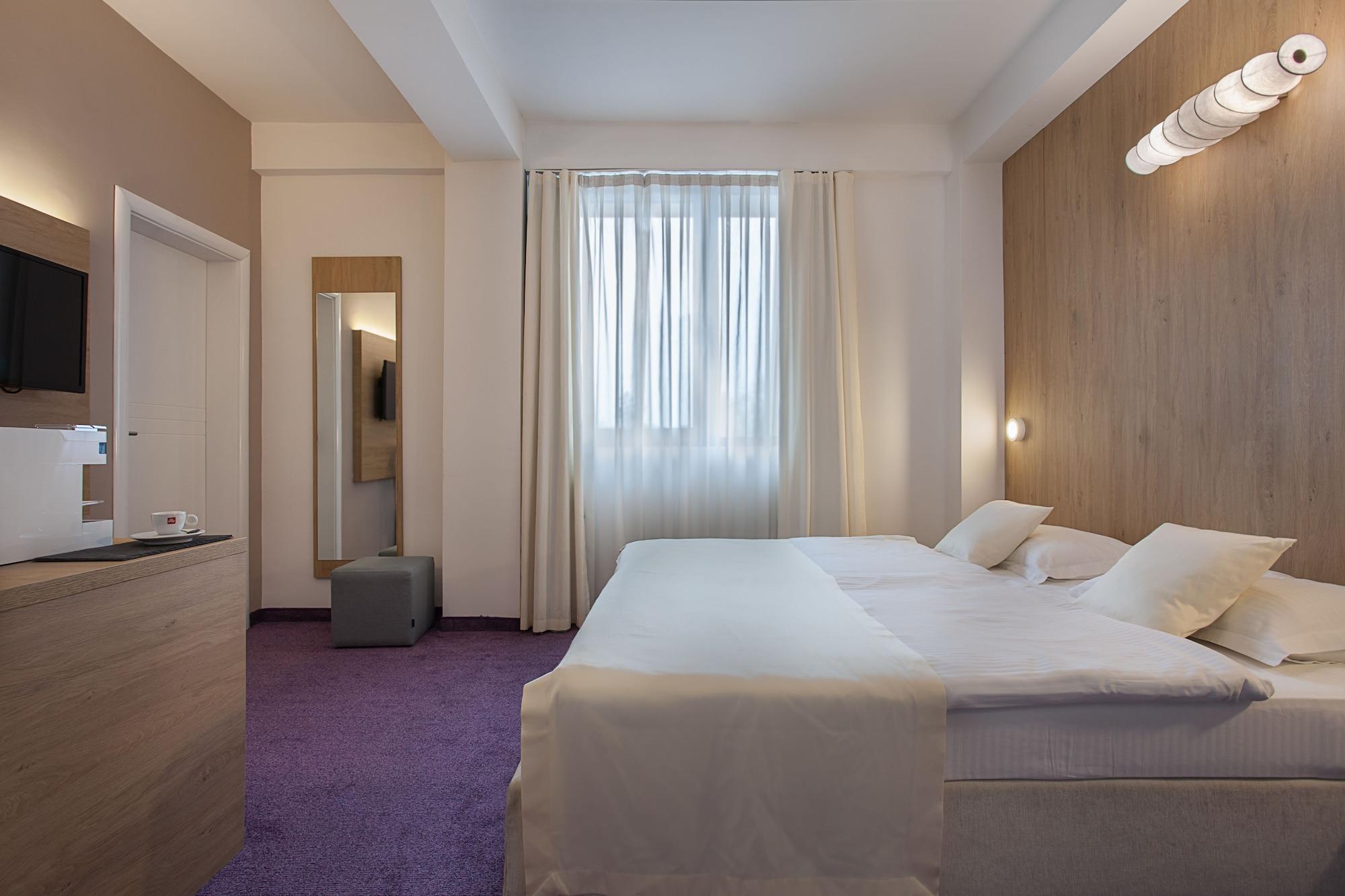 City Park Hotel Skopje Eksteriør bilde
